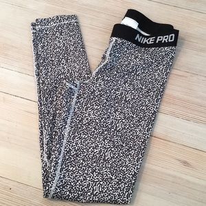 Nike pro leggings